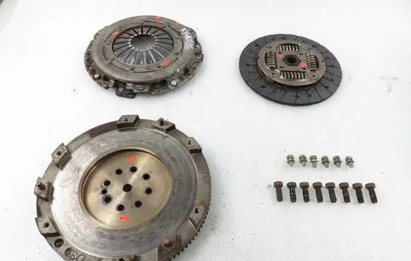 Hyundai Tucson JM Flywheel 1878654610 3082654434
