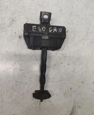 BMW 5 E60 E61 Front door check strap stopper