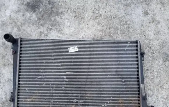 Volkswagen Caddy Coolant radiator 1k0121251ak