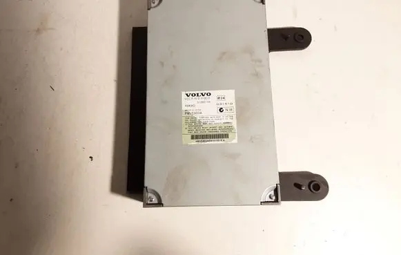 Volvo V70 Sound amplifier 31310010 31282144