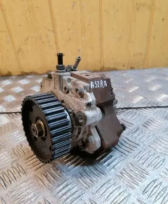 Opel Astra H Fuel injection high pressure pump