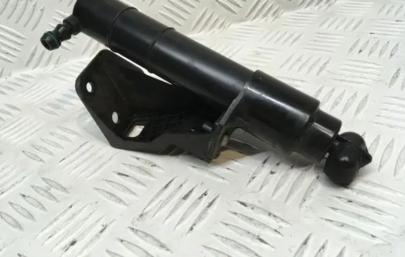 Mercedes-Benz ML W164 Headlight washer spray nozzle