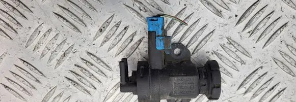 Suzuki Grand Vitara I Valve vacuum 