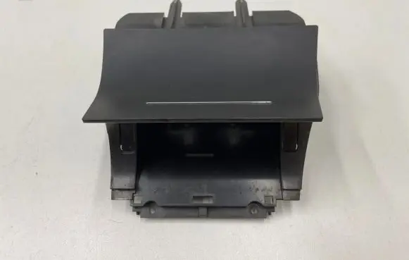 Skoda Octavia Mk2 (1Z) Glove box central console 1z1863077a