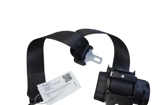 Middle seatbelt (rear)