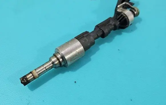 Jaguar XF X250 Fuel injector 0261500298 IMPRK1464987