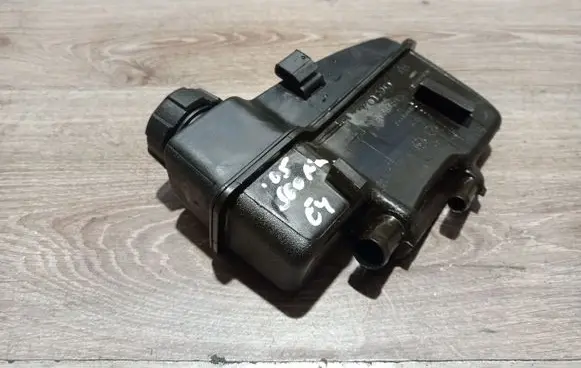 Volvo S60 Power steering fluid tank/reservoir 30645621
