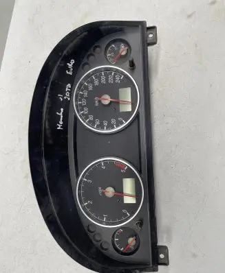 Ford Mondeo Mk III Speedometer (instrument cluster) 1S7F10841 44ZU187