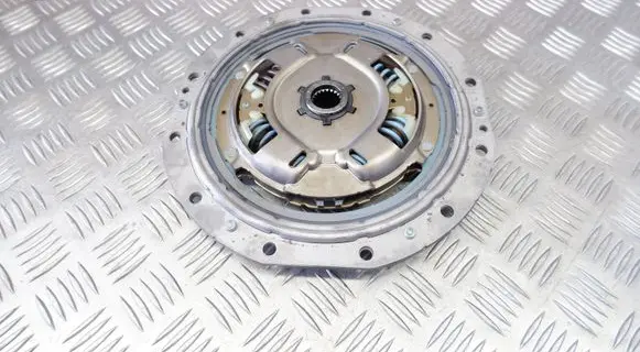 Toyota Yaris XP210 Clutch pressure plate 31270K0012 31270K0013