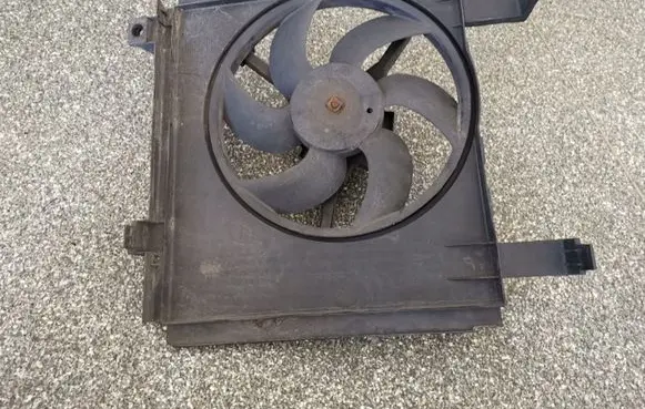 Smart ForTwo I Electric radiator cooling fan 0008576V002
