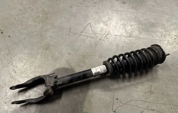 Mercedes-Benz ML W166 Front shock absorber/damper A1663231000