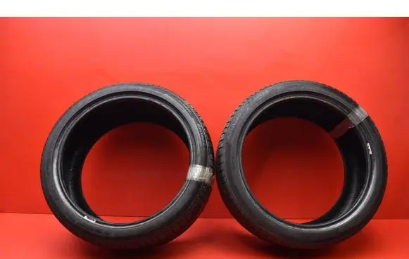 Volkswagen Golf Plus R17 summer tire 