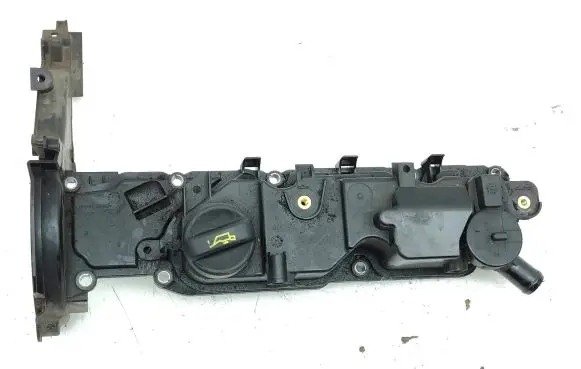 Peugeot 308 Rocker cam cover 9810244880