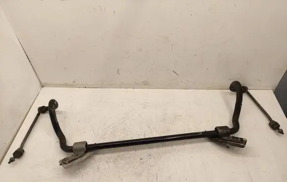 Mercedes-Benz C W205 Front anti-roll bar/sway bar A2053231565
