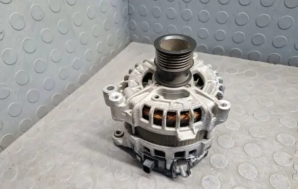 BMW X3 G01 Generator/alternator 8571357