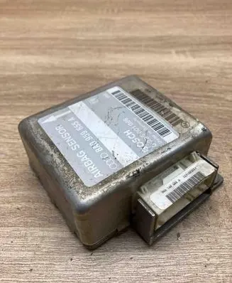 Audi A6 S6 C4 4A Airbag control unit/module 8A0959655A 0285001086