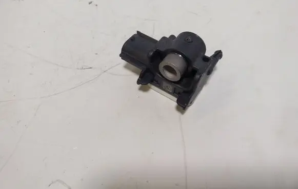Hyundai Santa Fe Airbag deployment crash/impact sensor 959202B200