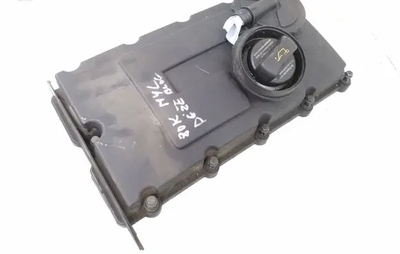 Volkswagen Golf V Rocker cam cover 03G103475