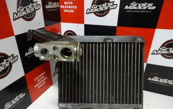 Volvo S80 Air conditioning (A/C) radiator (interior) L5174006