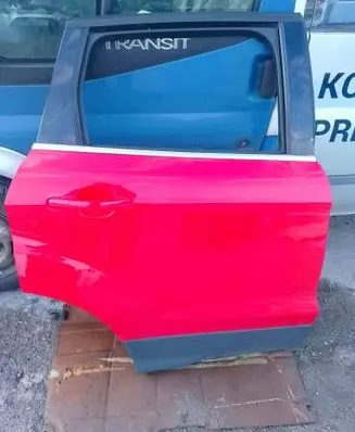 Ford Kuga II Rear door