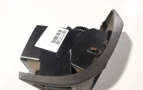Peugeot Boxer Dash center air vent grill ls385822 st4476-2