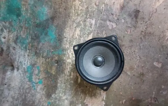 Mini One - Cooper R56 Front door high frequency speaker 3428196