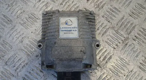 Toyota Corolla E210 E21 LP gas control unit module 67R-016043