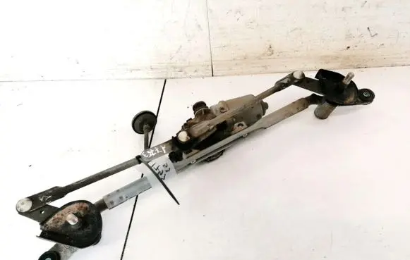 Hyundai Sonata Front wiper linkage and motor
