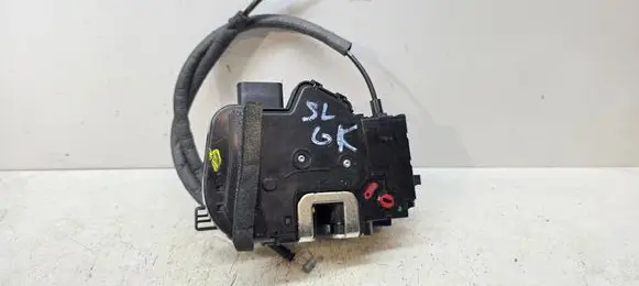 KIA Sportage Rear door lock 814103U010