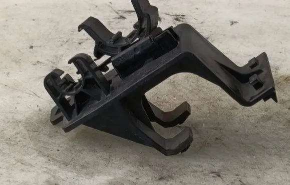 Volkswagen T-Cross Other engine bay part 2Q0820769A