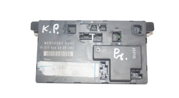 Mercedes-Benz E W211 Door control unit/module 2118200326 356801 031226