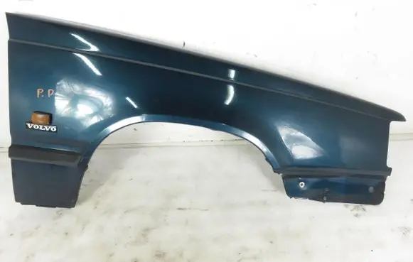 Volvo 850 Fender