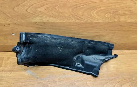 BMW 7 F01 F02 F03 F04 Other engine bay part 7149459 F075175 7211460