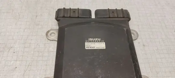 Opel Signum Engine control unit/module 8972586910 1310001270