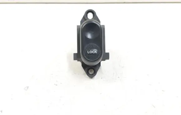 Chrysler PT Cruiser Central locking switch button 305051