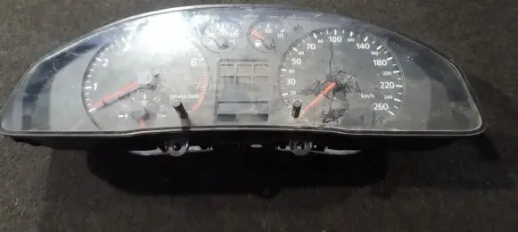 Audi A4 S4 B5 8D Speedometer (instrument cluster) 8d0919861h nenustayta