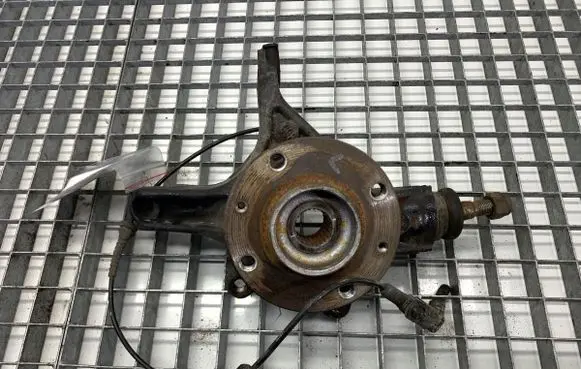 DS Automobiles 4 Front wheel hub spindle knuckle 