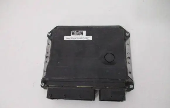 Lexus CT 200H Engine control unit/module ECU 89661-76180
