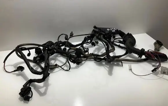 Mercedes-Benz E W211 Engine installation wiring loom A6421500320 6421500320