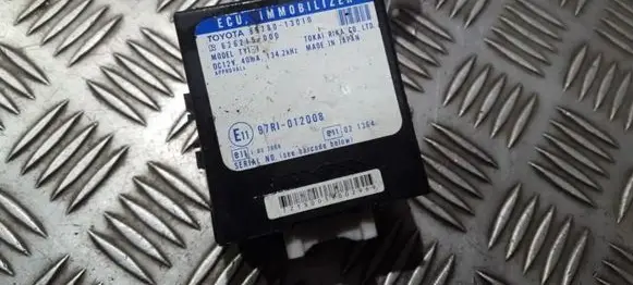 Toyota Corolla Verso E121 Immobilizer control unit/module 8978013010