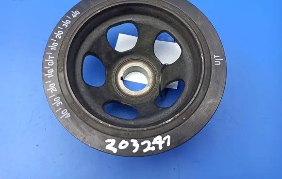 Mercedes-Benz C W203 Crankshaft pulley A2710300003
