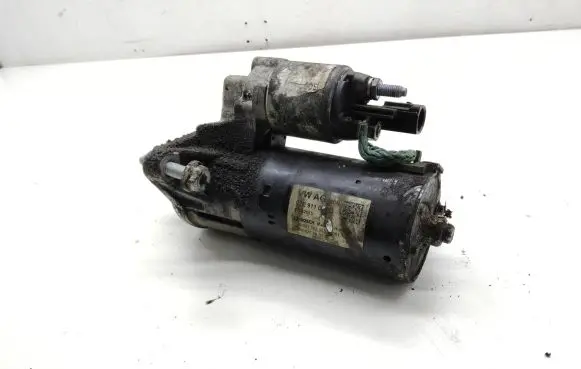 Volkswagen Sharan Starter motor 02E911024C