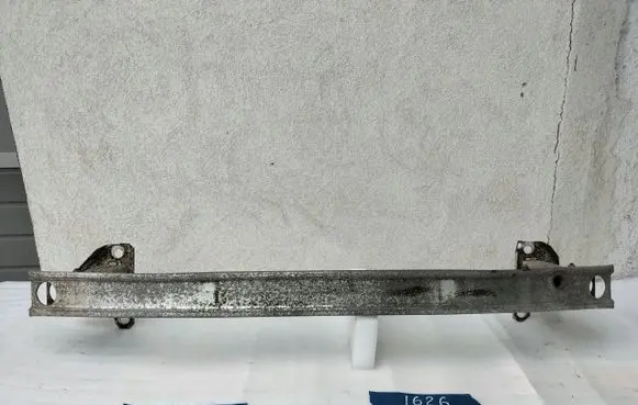 Renault Clio III Front bumper support beam 752100003R