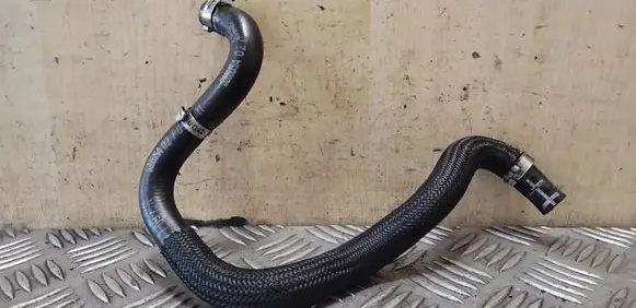 Mercedes-Benz E W212 Engine coolant pipe/hose A2044661381