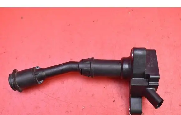 Ford Focus ST High voltage ignition coil DS7G12A366BB