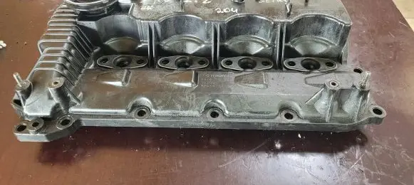 Rocker cam cover