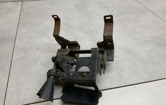 Nissan X-Trail T32 Distronic sensor bracket 