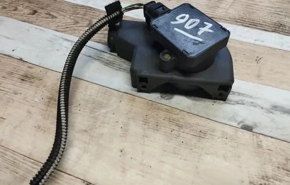 Peugeot 607 Accelerator pedal position sensor 9643365680