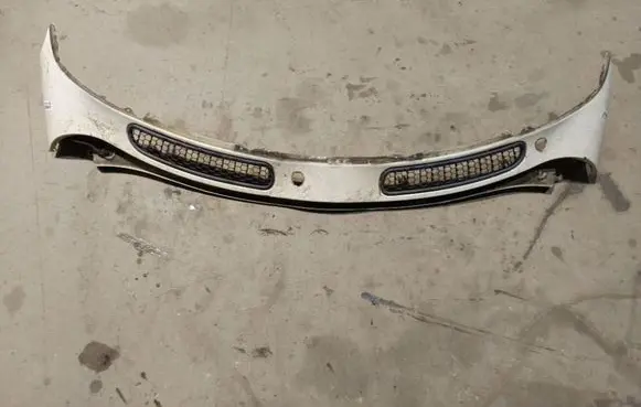Mini One - Cooper R50 - 53 Wiper trim