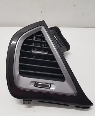 Hyundai Santa Fe Dashboard side air vent grill/cover trim 974052W000
